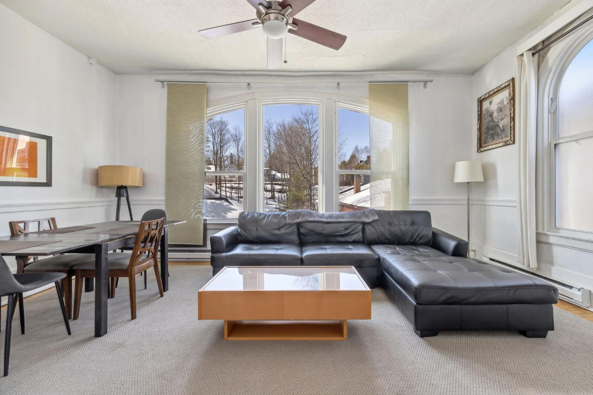 The Haus On Mirror Lake Lake Placid Room photo
